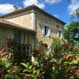 Le Clos Pastel Bed and breakfast