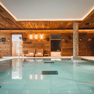 Hotel Lodji Hotel & Spa