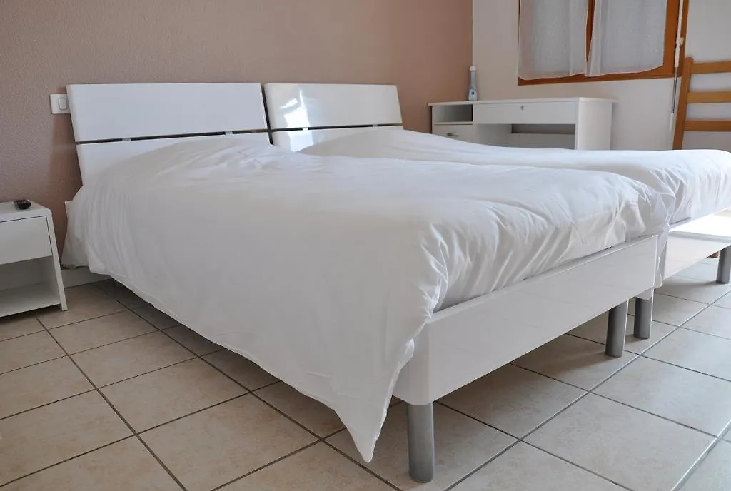 Hotel La Casera Clarac  3*, Clarac (Haute-Garonne)